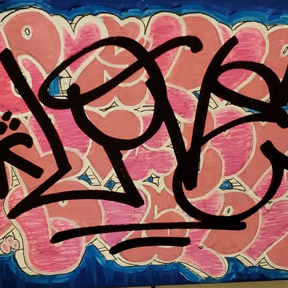 Meet your Posher, Sabrina - Picture 3 of 4